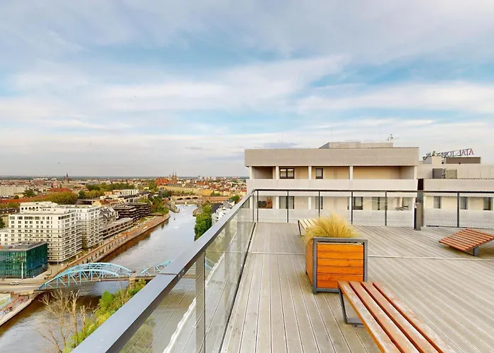 Sikorskiego 3a Twin Tower - Panoramic Terrace - 3room * Breslavia