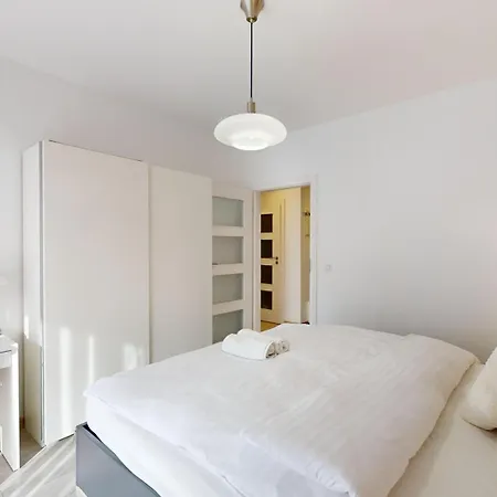 Sikorskiego 3a Twin Tower - Panoramic Terrace - 3room